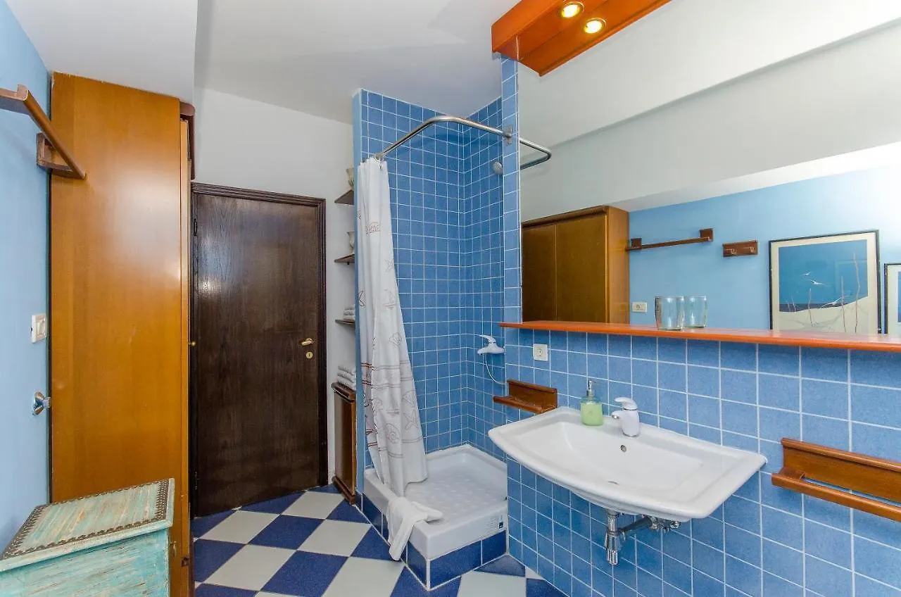 Guesthouse Vialli Split Apartment
